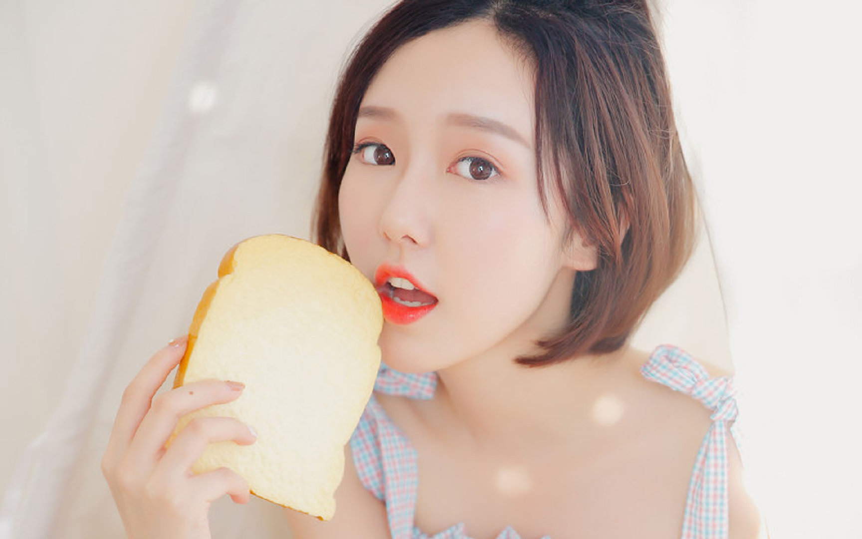 意大利国家队击败强敌，稳坐积分榜第一位，意大利国家队最近战绩比分