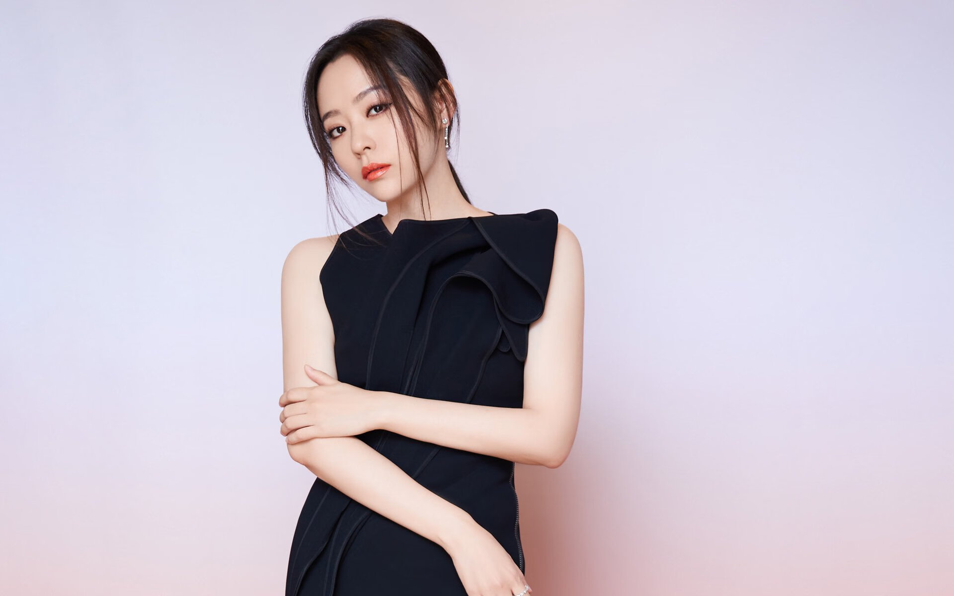 东亚杯中国足球战平 战术分析成为焦点，东亚杯国足成绩
